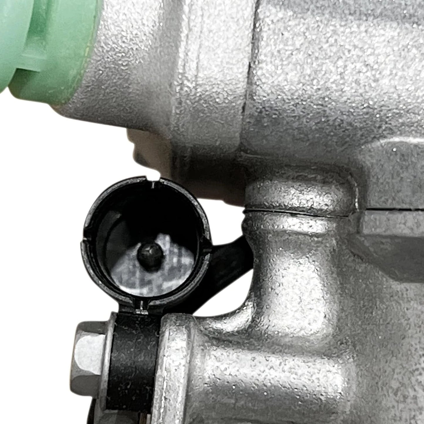 AC Compressor Replacement for Land Rover Freelander 2.5L (2002–2005)
