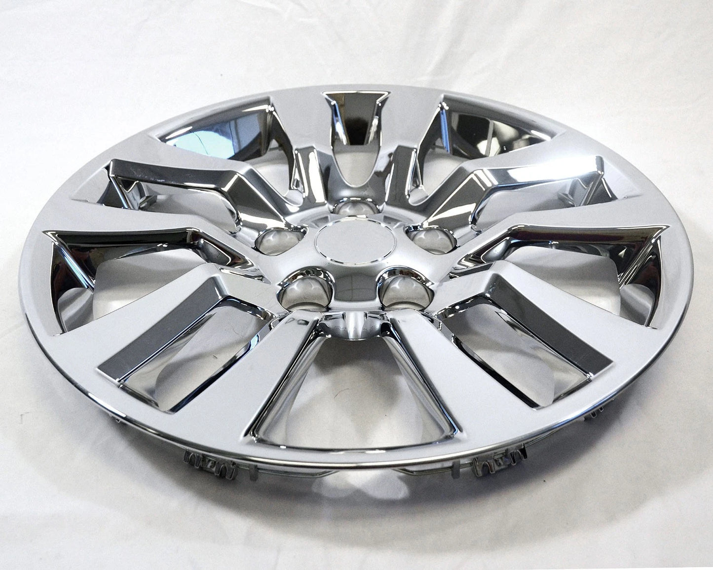 Chrome Wheel Covers Snap On Full Rim Hub Caps for Nissan Altima (2013–2018)