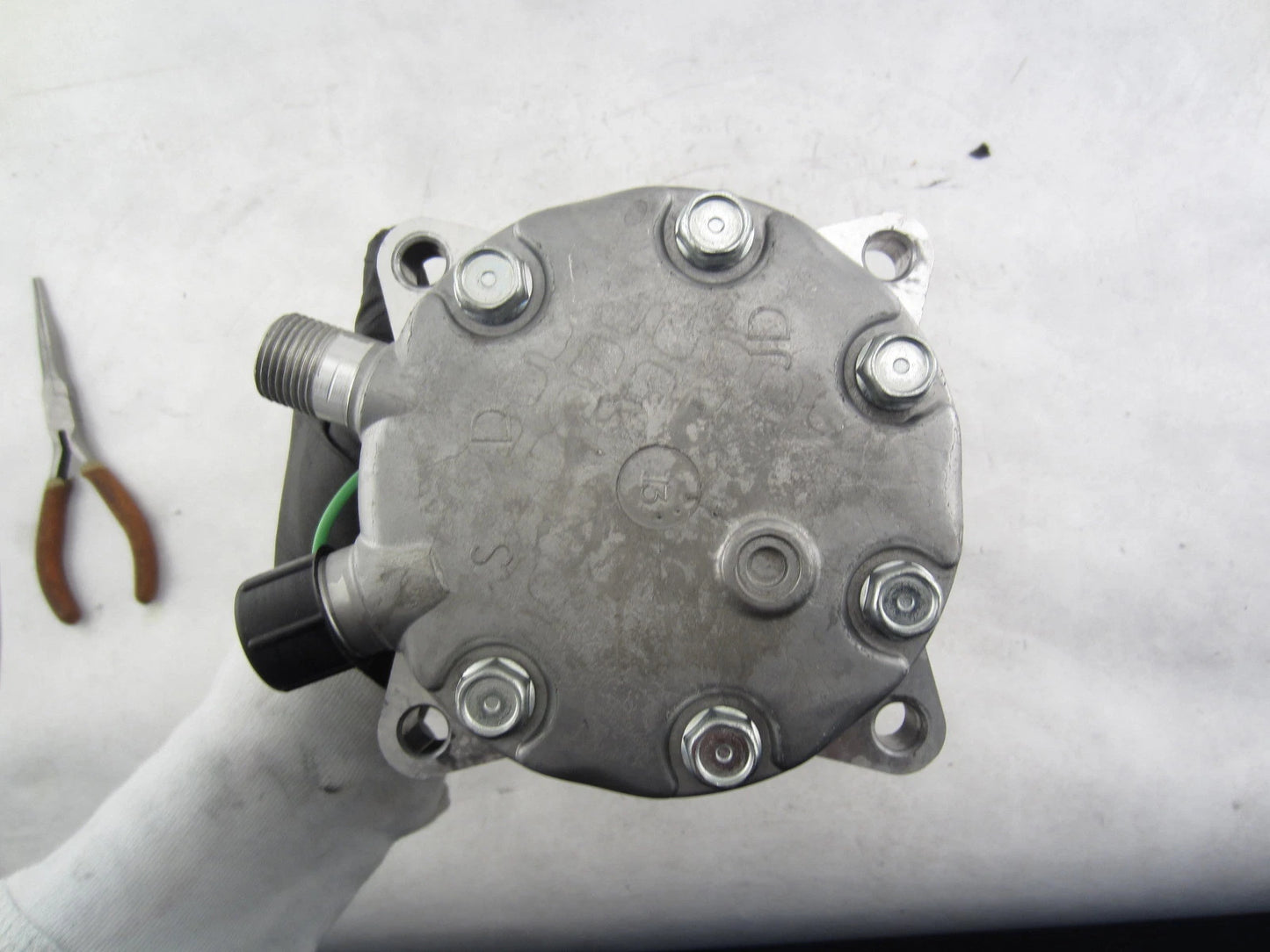 AC Compressor Replacement for Ford F-150 Super Duty (2005–2007)