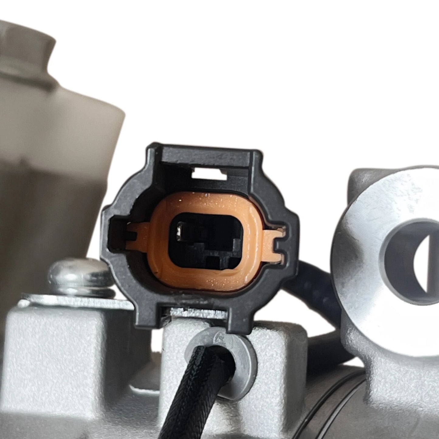 AC Compressor Replacement for Nissan Navara 2.3L (2015–2019)