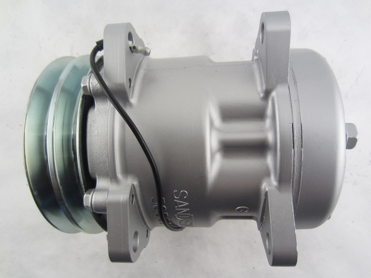 AC Compressor Replacement for Toyota Land Cruiser Prado J150 (2010–2017)