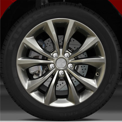 18x8 Factory Wheel (Hyper Medium Silver) for 2015 Chrysler 200