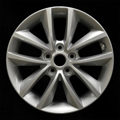 Factory Wheel 17x7 Bright Sparkle Silver Full Face for Kia Sorento (2016–2018)