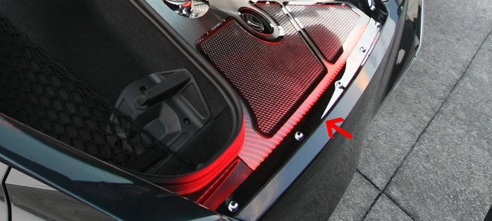2pc Polished Stainless Fender Caps w Red LED for 2020-2021 Corvette