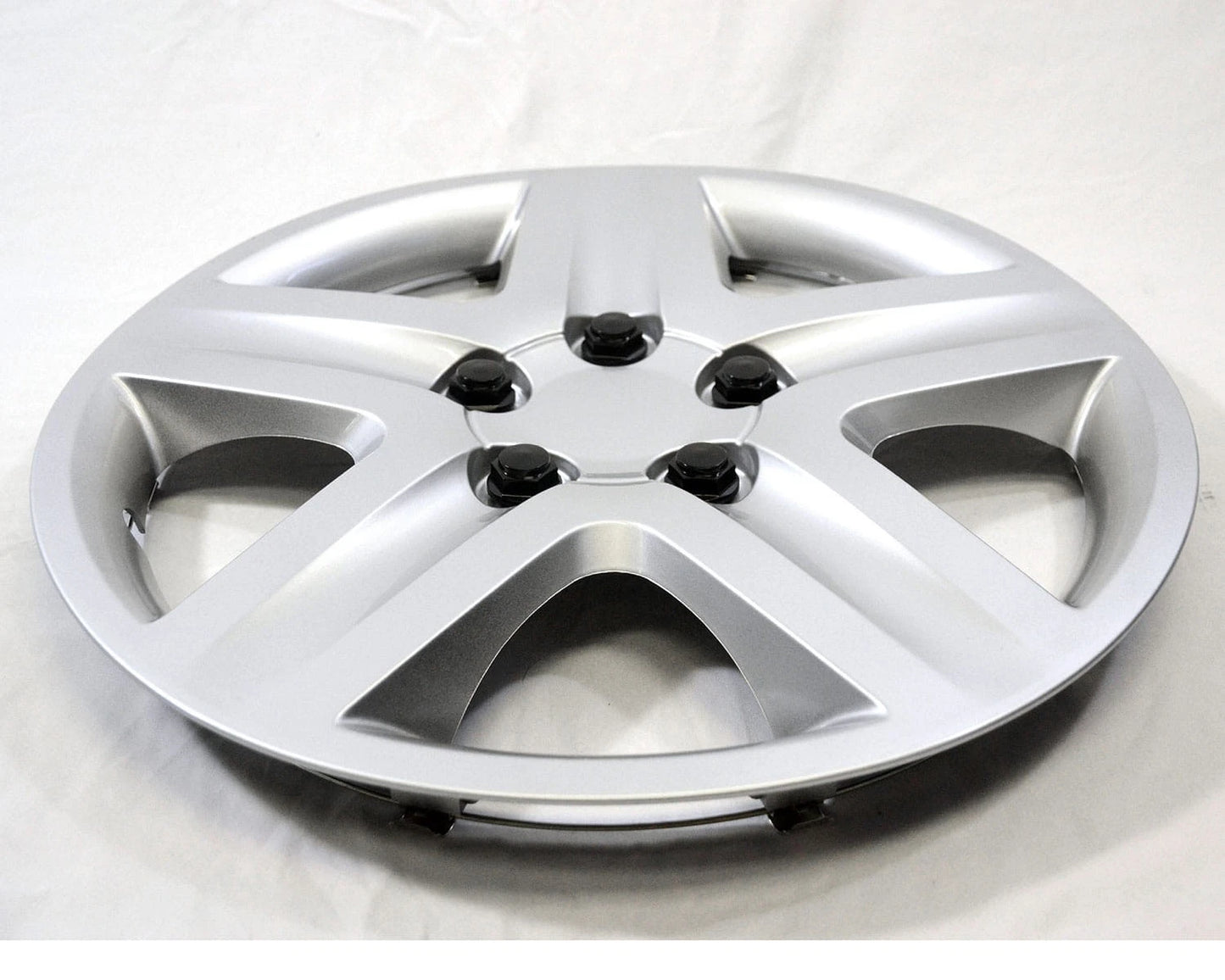 17 Inch Silver Deluxe Hubcaps Wheel Covers Set of 4 for Monte Carlo (2000–2016)