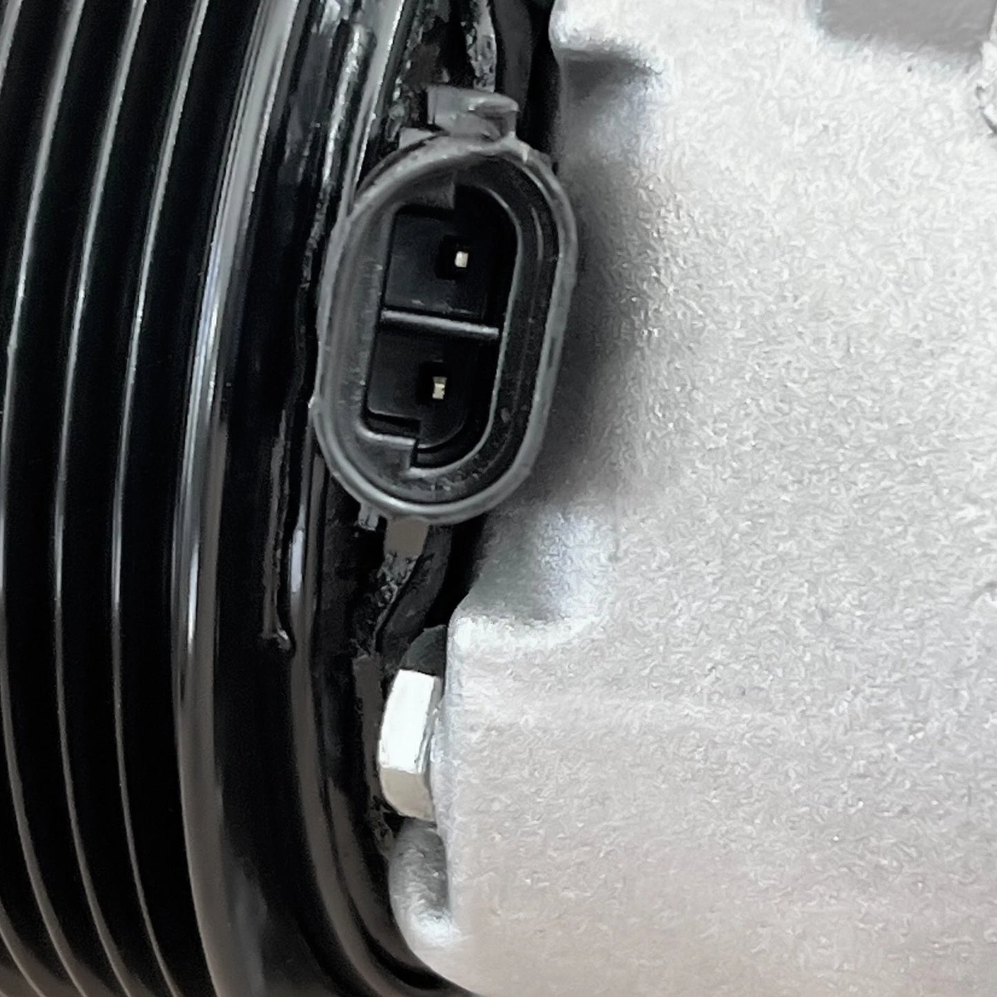 AC Compressor Replacement for Saturn Astra 1.8L (2008–2009)