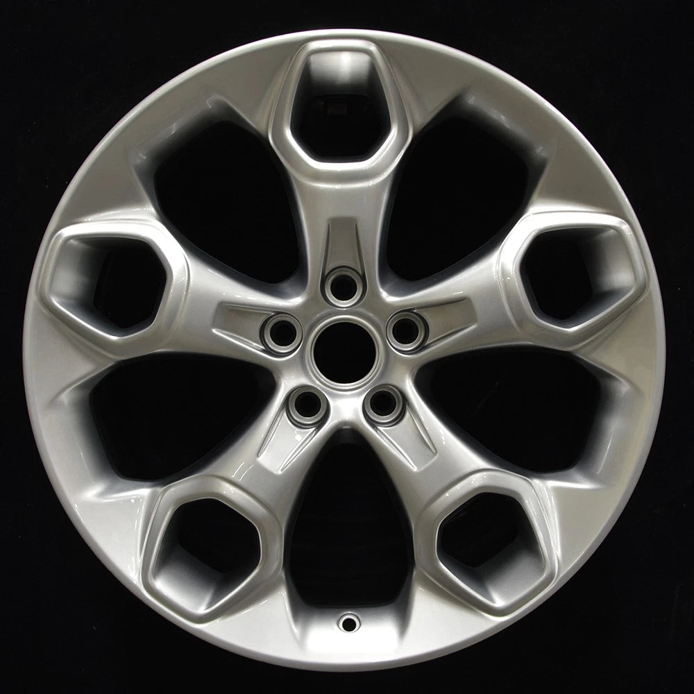 Factory Wheel 19x8 Hyper Medium Silver Replacement for Ford Escape (2013–2015)