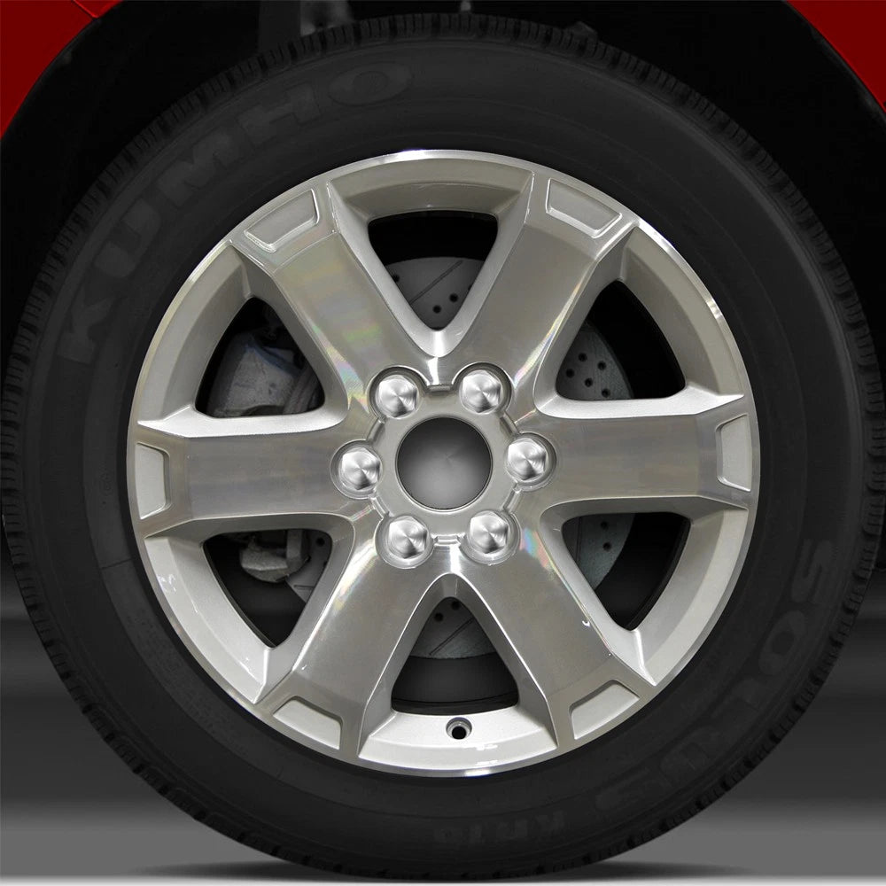 18x7.5 Factory Wheel (Bright Fine Silver) For 2007-2010 Saturn Outlook