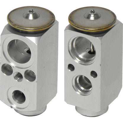 Replacement A/C Expansion Valve Replacement Parts For V6 Engine