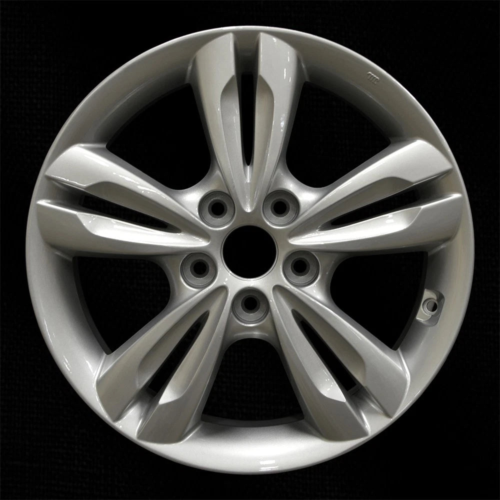 17x6.5 Factory Wheel Fine Bright Silver Full Face for Hyundai Tucson (2010–2016)