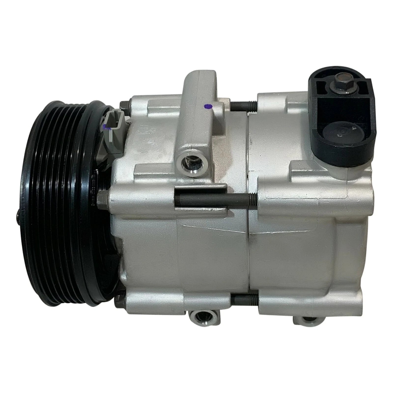 A C Compressor with Clutch for Kia Sorento (2011–2015)