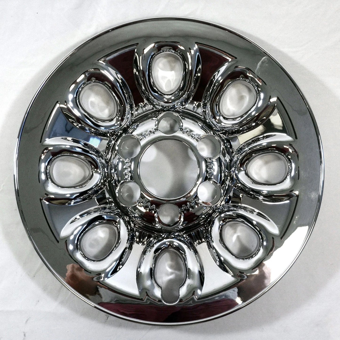 17 Inch Chrome Wheel Skins Set of 4 for GMC Yukon (2009–2014)